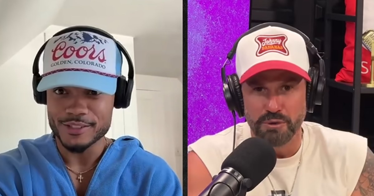 Leo Dionicio on Johnny Bananas' podcast Death, Taxes, and Bananas