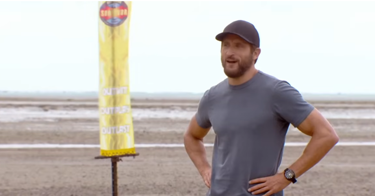 Jonathan LaPaglia hosting Australian Survivor